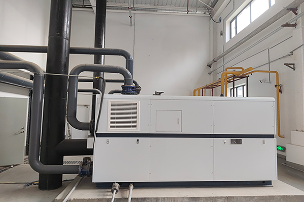 新疆某實業公司使用方快鍋爐的2噸T6真空熱水鍋爐