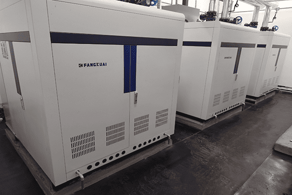 青海海西州某車站使用方快鍋爐3臺0.6MW電真空鍋爐